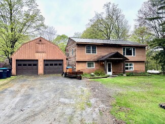 277 Old County Rd, Plainfield, NH 03781