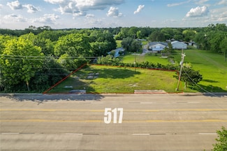 5103 Farm To Market Road 517, Dickinson, TX 77539