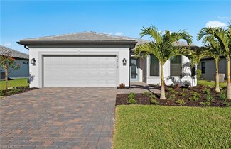 20353 Kingmont Dr, Estero, FL 33928