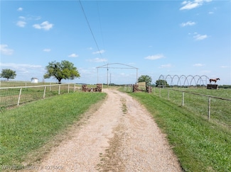 454125 U S Highway 64, Vian, OK 74962