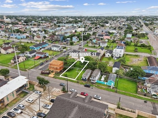 3905 Winnie St, Galveston, TX 77550