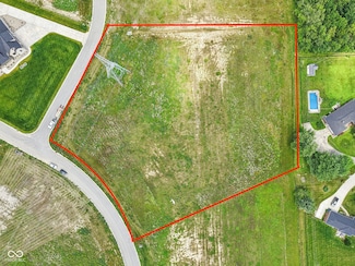 2639 S Kings Way, New Palestine, IN 46163