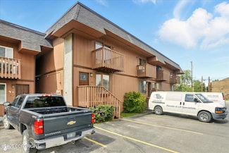 4511 Folker St, Anchorage, AK 99507