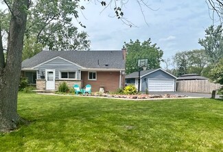 3040 Knollwood Ln Unit A, Glenview, IL 60025