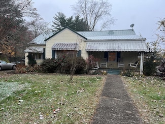 34 Dickerson St, Prestonsburg, KY 41653