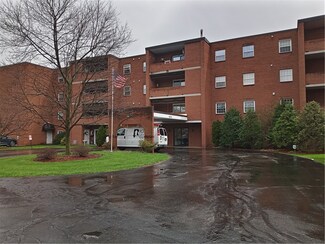 2850 Edgecliff Rd Unit 27, New Kensington, PA 15068