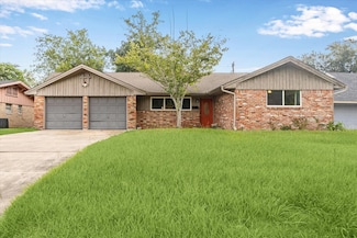 8614 Ariel St, Houston, TX 77074