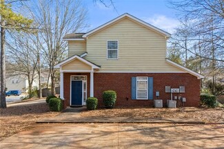 574 Mary Ln, Auburn, AL 36830