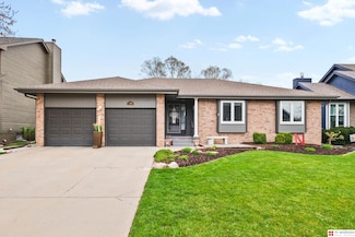 7205 S 160th St, Omaha, NE 68136