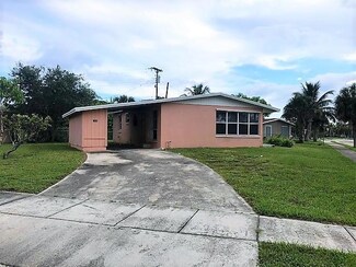 1386 9th Ct, West Palm Beach, FL 33401
