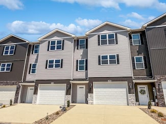 276 Red Oak Ln, Westover, WV 26501