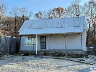 401 W Hymera Jackson St, Shelburn, IN 47879