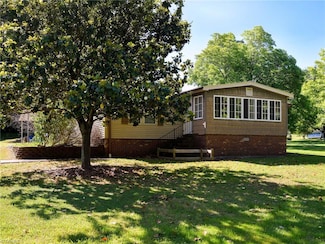 283 Crotts Dr, Lexington, NC 27292