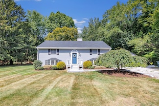 99 Green Meadow Rd, Milford, CT 06461