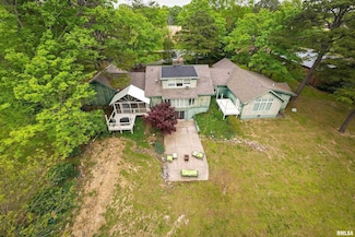 2525 Edgewood Ln, Carbondale, IL 62901