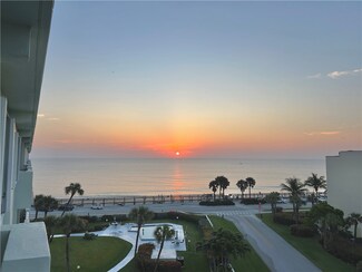 4049 Ocean Dr Unit 501, Vero Beach, FL 32963