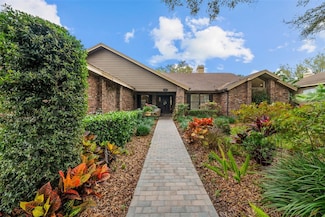 912 Belle Timbre Ave, Brandon, FL 33511