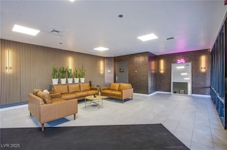 3930 University Center Dr Unit 307, Las Vegas, NV 89119