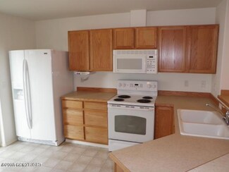 1919 Bragaw Square Place Unit 8, Anchorage, AK 99508