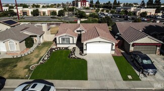 3126 Silverlake Dr, Bakersfield, CA 93312