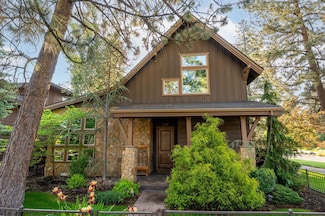 61102 Aspen Rim Ln, Bend, OR 97702