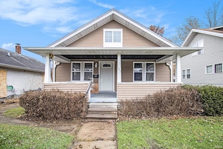 127 E Oakside St, South Bend, IN 46614