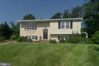 4153 Bassett Ct, Dumfries, VA 22026