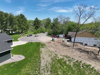 604 Hickory Ct, La Crescent, WI 55947