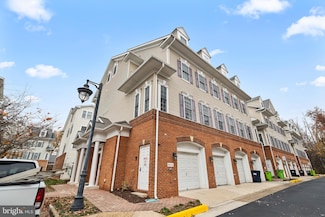 8934 Milford Haven Ct Unit B, Lorton, VA 22079