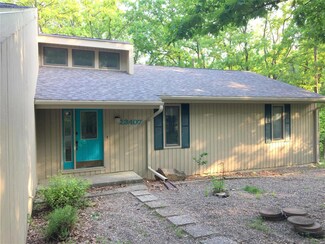 23407 Monroe Road 577, Stoutsville, MO 65283