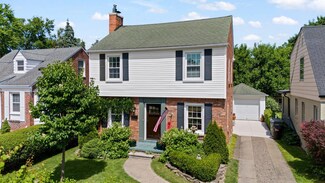210 Devonshire St, Dearborn, MI 48124