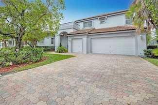 4123 W Lake Estates Dr, Davie, FL 33328