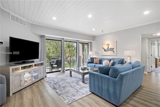10 S Forest Beach Dr Unit 223, Hilton Head Island, SC 29928