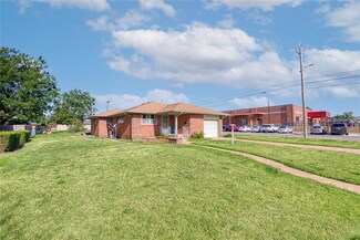423 Texas St, Weatherford, OK 73096