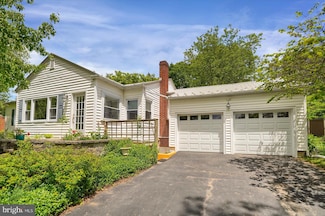 934 Houserville Rd, State College, PA 16801