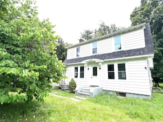 1680 Main St, Pleasant Valley, NY 12569