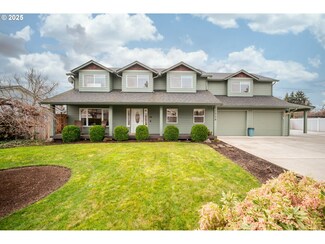 12008 NW 19th Ct, Vancouver, WA 98685