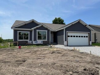 805 Timberline Dr, Cameron, MO 64429