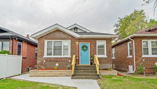 609 W 39th Ave, Gary, IN 46408