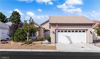 19598 Rolling Green Dr, Apple Valley, CA 92308