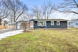 165 Valiant Dr, Rochester, NY 14623