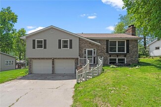 707 W Fairway Dr, Plattsburg, MO 64477