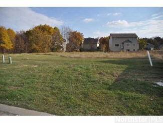 549 Kayla Ln, Hanover, MN 55341