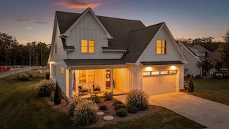 3607 Scarlet Maple Ct, Signal Mountain, TN 37377