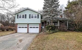 5 Bates Dr, Nashua, NH 03064