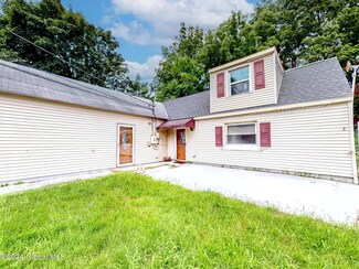 23 Pinehurst Rd, Albany, NY 12205