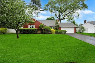 600 Theresa Ave, West Hempstead, NY 11552
