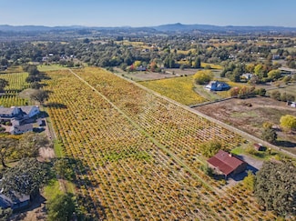 1623 Willowside Rd, Santa Rosa, CA 95401