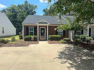 201 Waverly Dr, Lexington, SC 29072