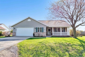 N138 Pinecrest Blvd, Appleton, WI 54915